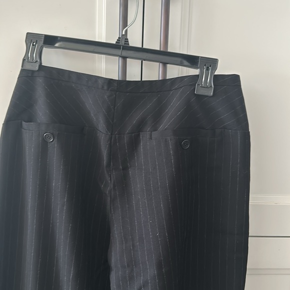 BCBG slacks w/ pockets ( box 6) - Picture 3 of 4
